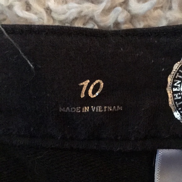 Three button black cotton shorts - Picture 3 of 3